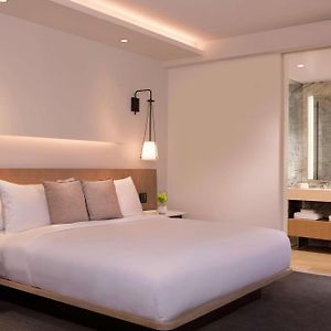 Studio suite